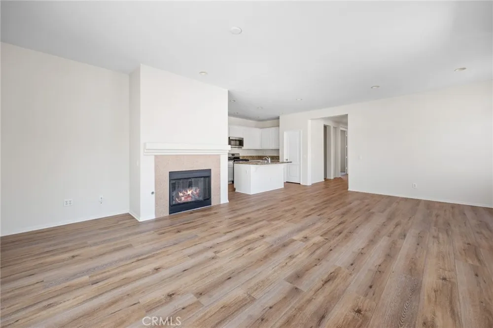 1863 Orchard Park Court San Jacinto, CA 92583