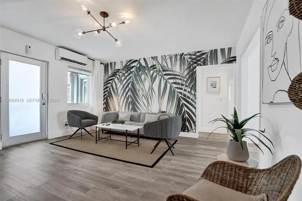 1440 16th St #3 Miami Beach, FL 33139