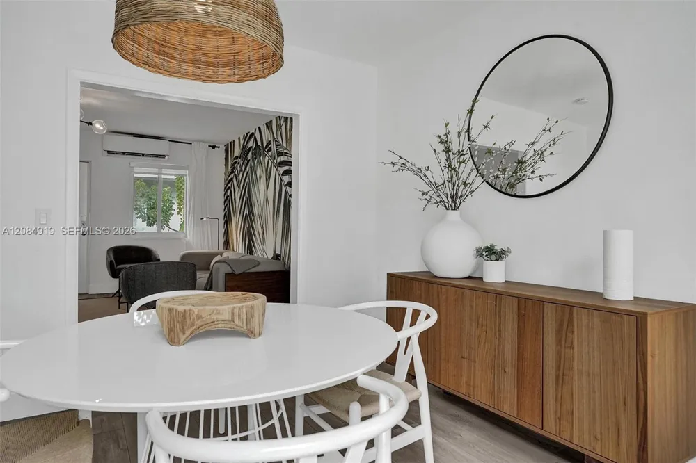 1440 16th St #3 Miami Beach, FL 33139