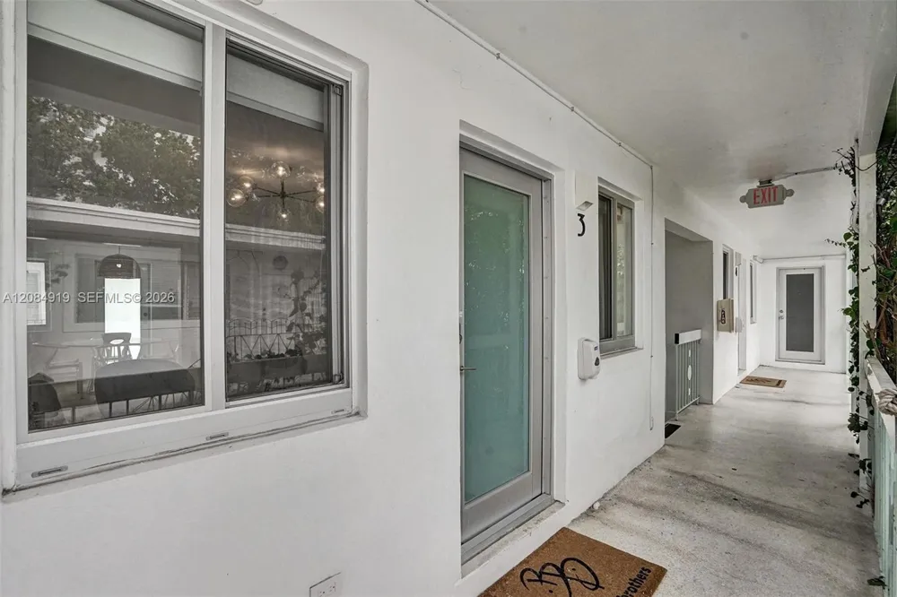 1440 16th St #3 Miami Beach, FL 33139