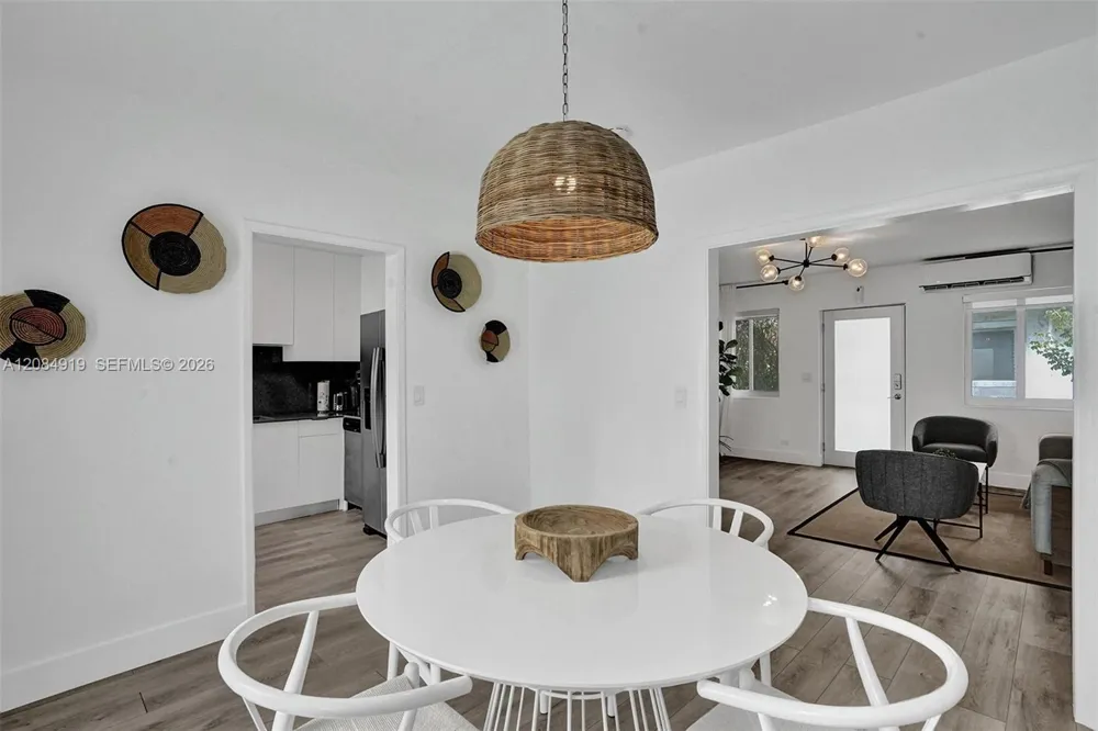 1440 16th St #3 Miami Beach, FL 33139