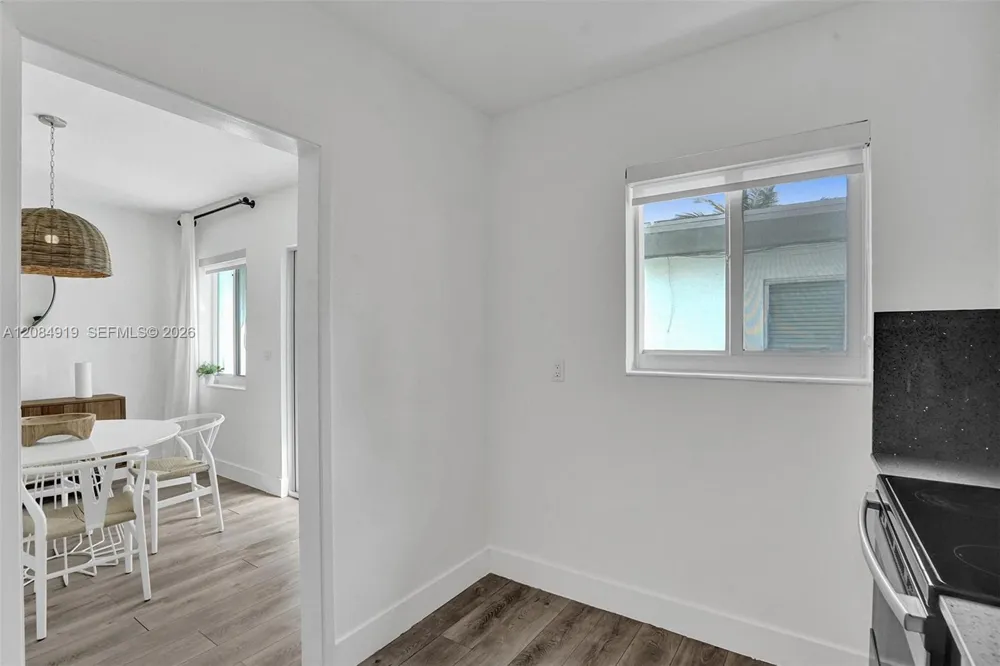 1440 16th St #3 Miami Beach, FL 33139