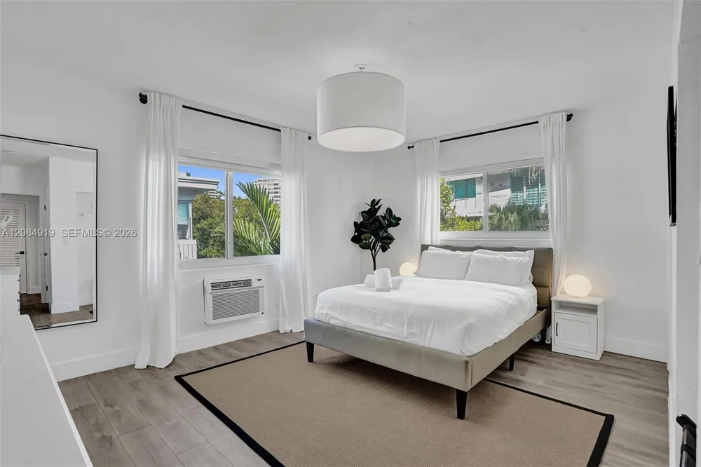 1440 16th St #3 Miami Beach, FL 33139