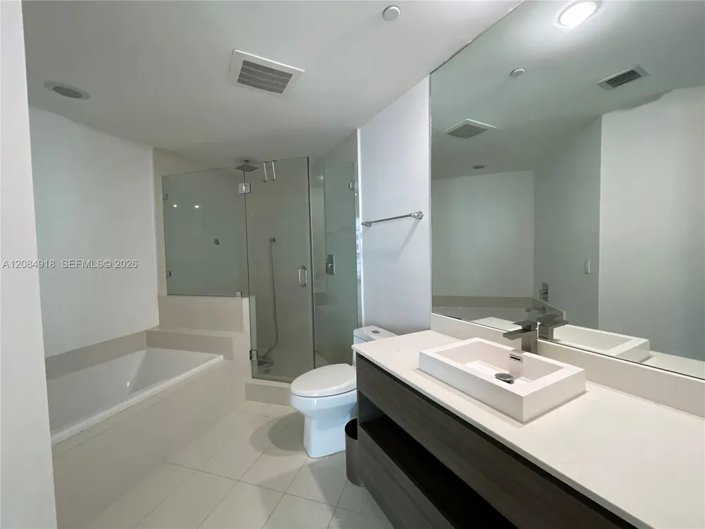 1100 S Miami Ave #1510 Miami, FL 33130