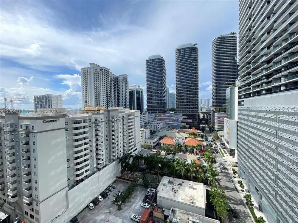 1100 S Miami Ave #1510 Miami, FL 33130
