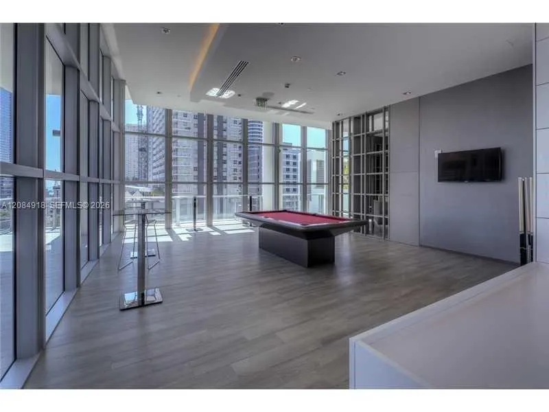 1100 S Miami Ave #1510 Miami, FL 33130