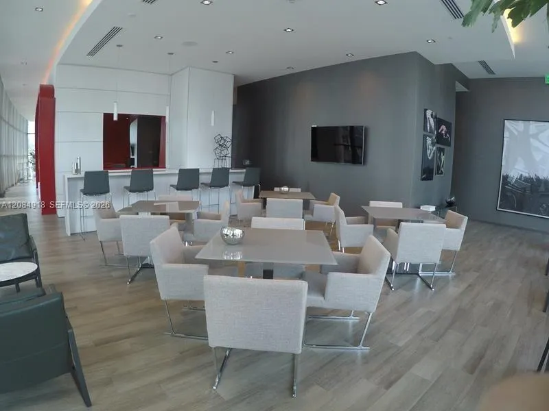 1100 S Miami Ave #1510 Miami, FL 33130