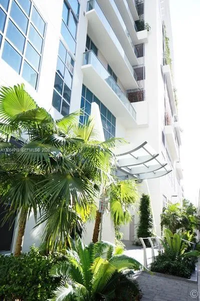 1100 S Miami Ave #1510 Miami, FL 33130