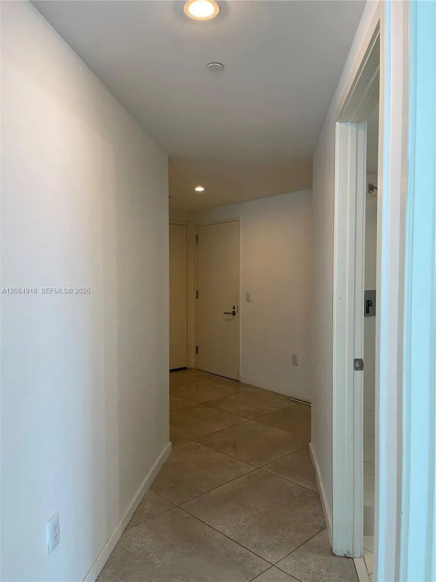 1100 S Miami Ave #1510 Miami, FL 33130