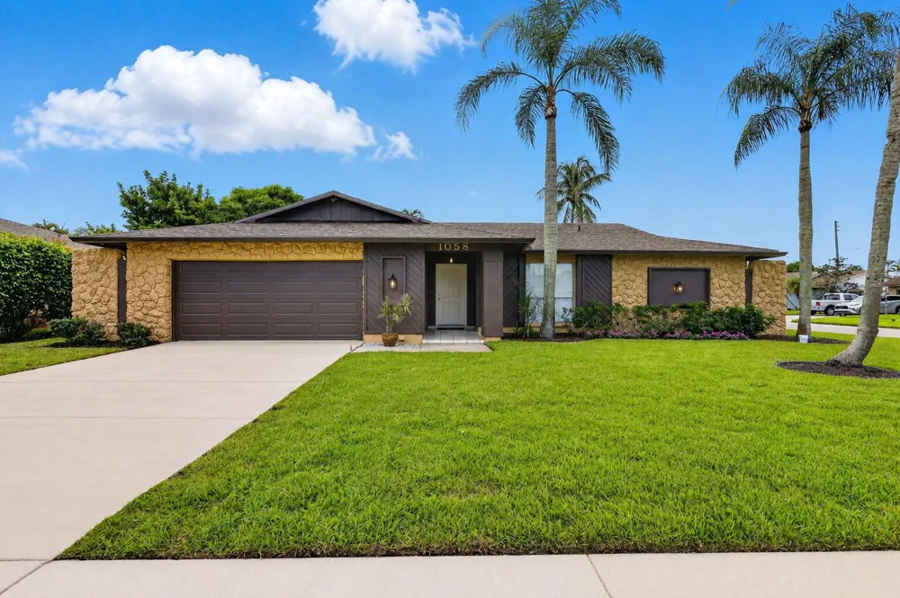 1058 Fernlea Drive West Palm Beach, FL 33417