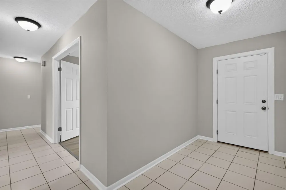 1058 Fernlea Drive West Palm Beach, FL 33417