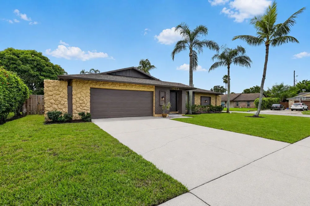 1058 Fernlea Drive West Palm Beach, FL 33417