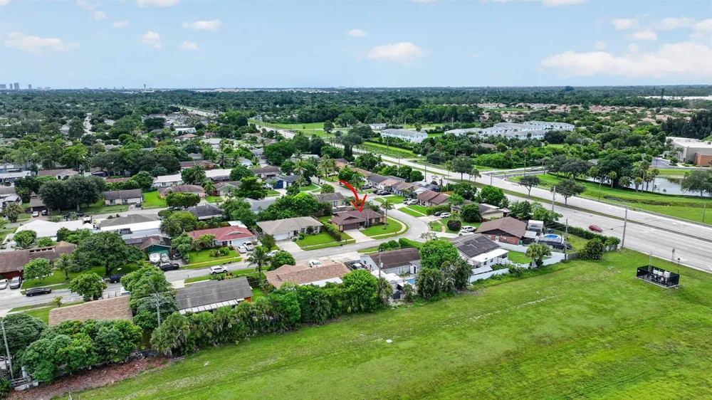 1058 Fernlea Drive West Palm Beach, FL 33417