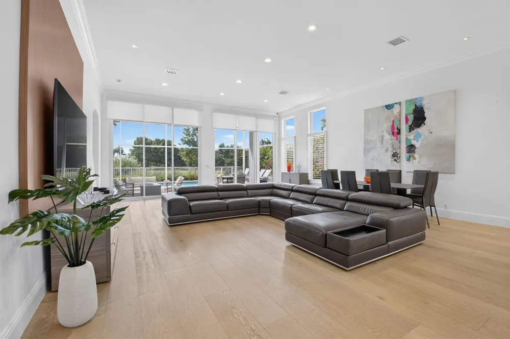 7743 Villa D Este Way Delray Beach, FL 33446