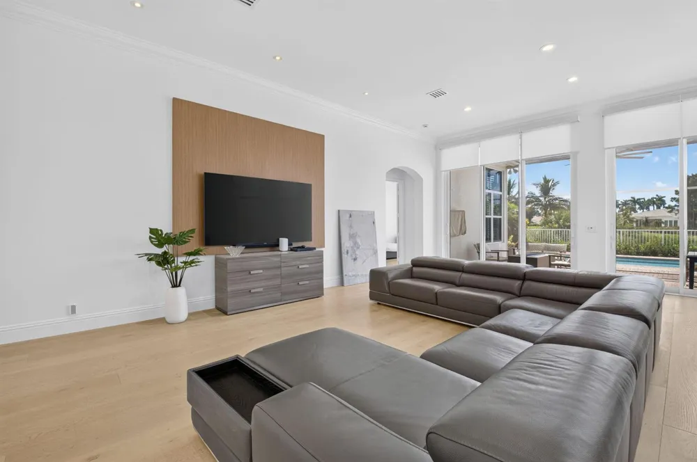 7743 Villa D Este Way Delray Beach, FL 33446