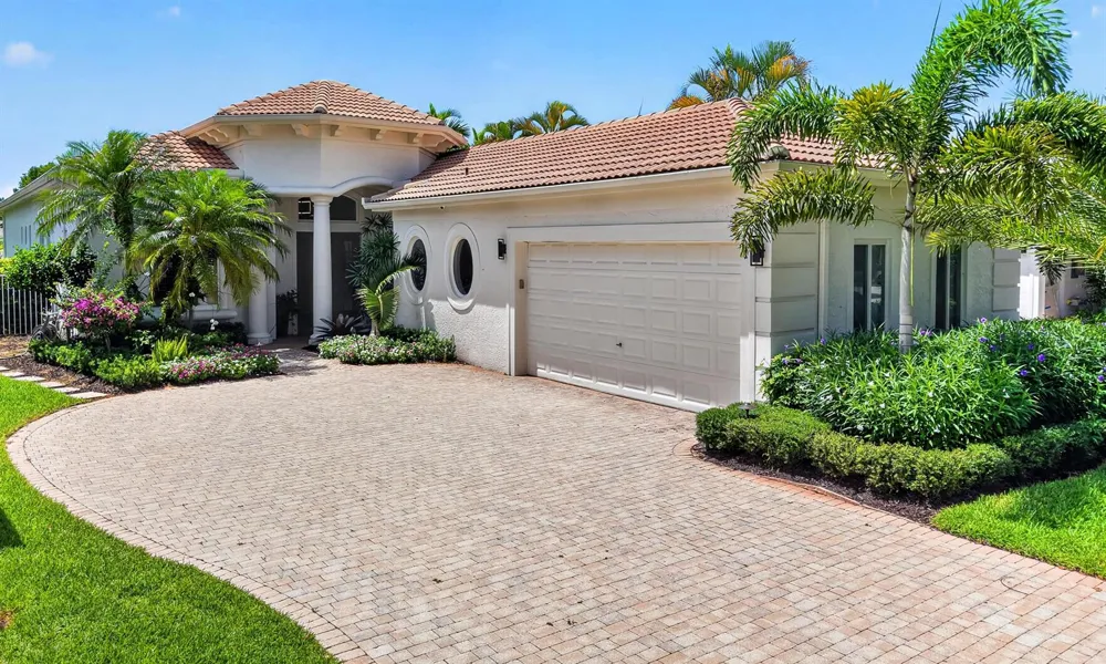 7743 Villa D Este Way Delray Beach, FL 33446