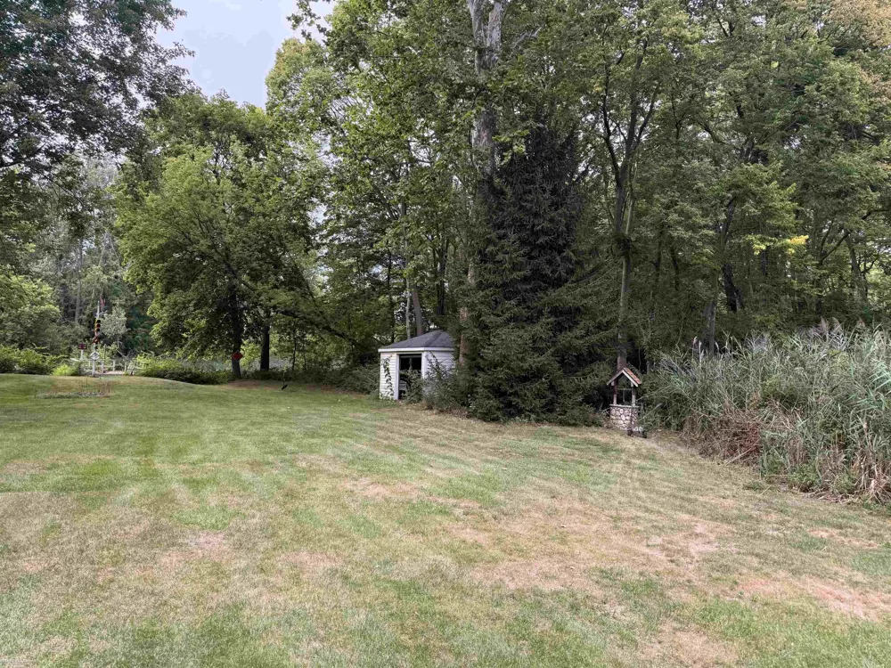 38545 Riverside Drive Clinton Charter Township, MI 48036