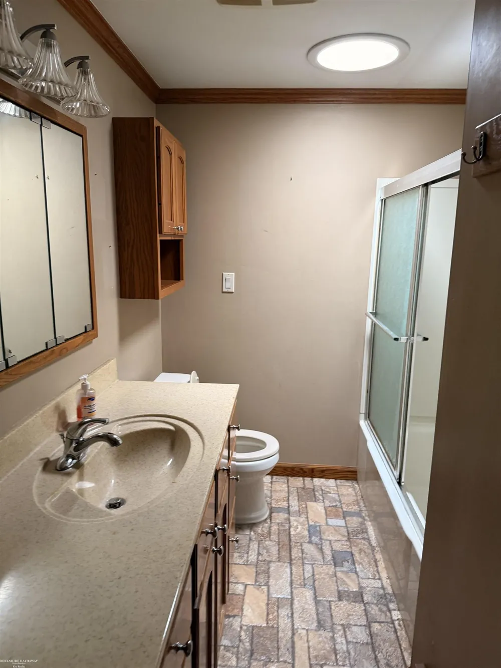 38545 Riverside Drive Clinton Charter Township, MI 48036