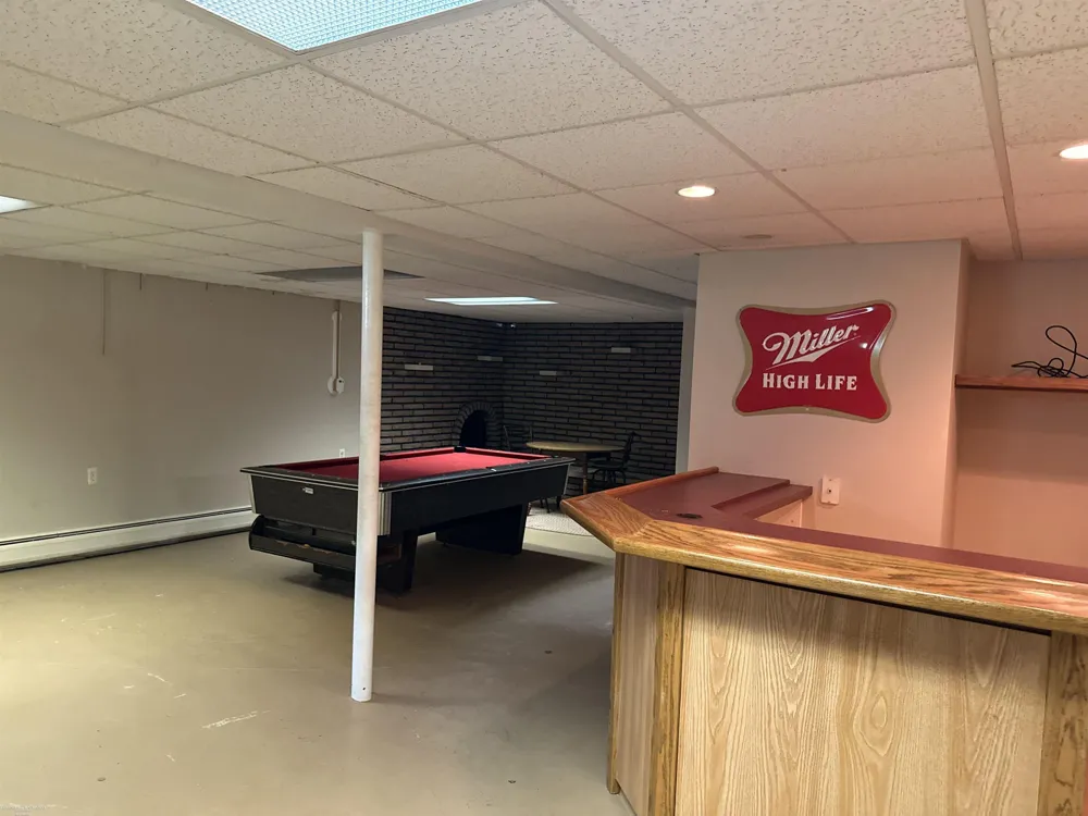 38545 Riverside Drive Clinton Charter Township, MI 48036
