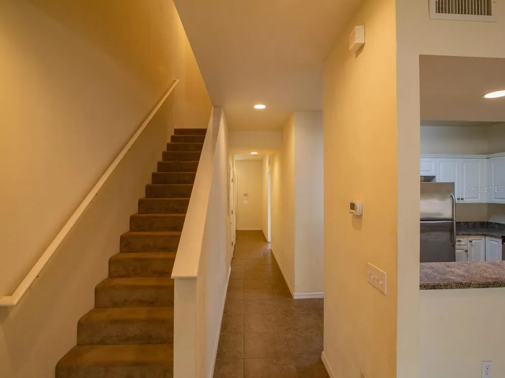 1565 NW 29TH ROAD #4 Gainesville, FL 32605