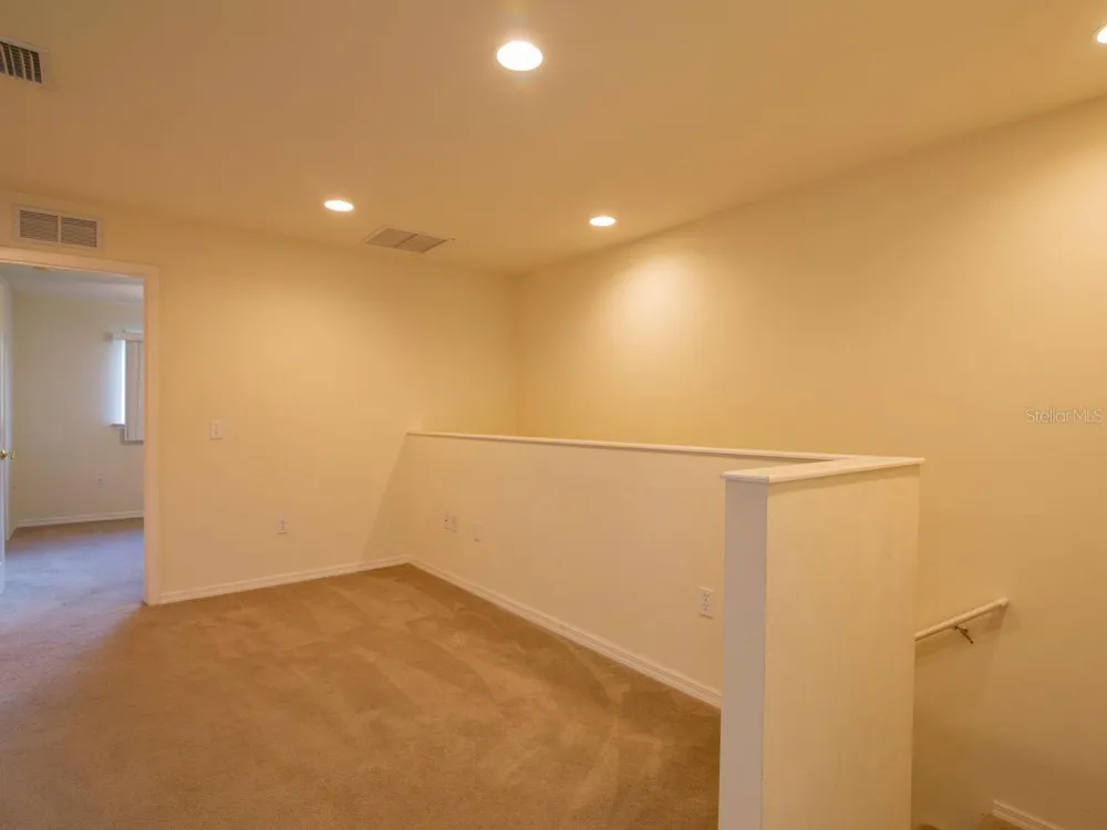 1565 NW 29TH ROAD #4 Gainesville, FL 32605