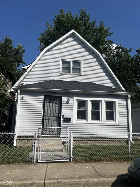 1433 Charles Street
