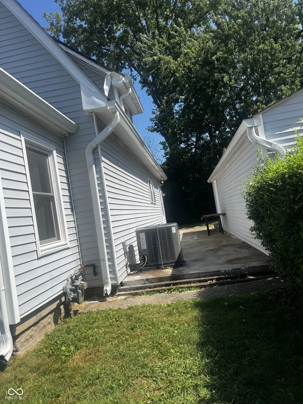 1433 Charles Street Indianapolis, IN 46225