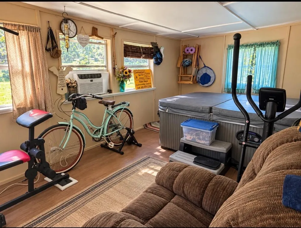 370 Stage Coach Road Coldspring, TX 77331
