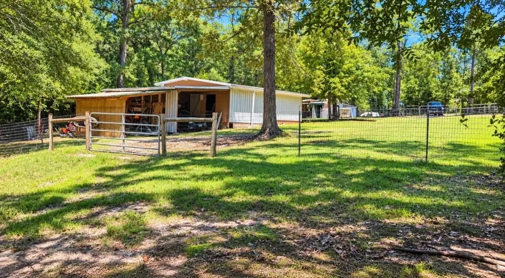 370 Stage Coach Road Coldspring, TX 77331