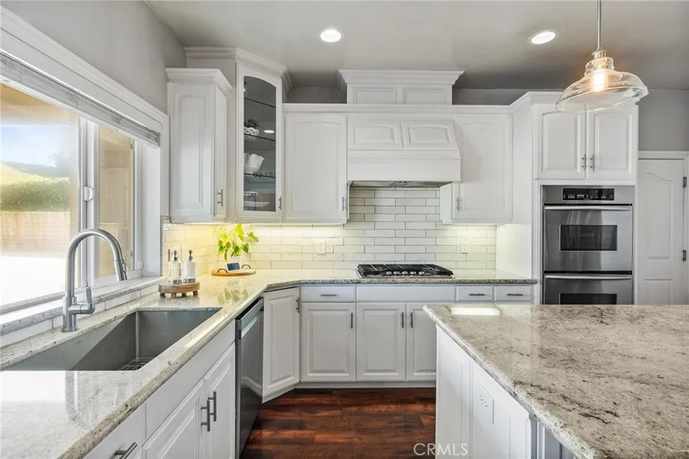 37420 Wildwood View Yucaipa, CA 92399