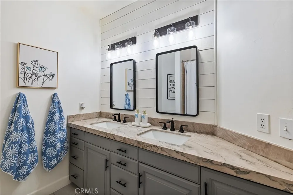 37420 Wildwood View Yucaipa, CA 92399