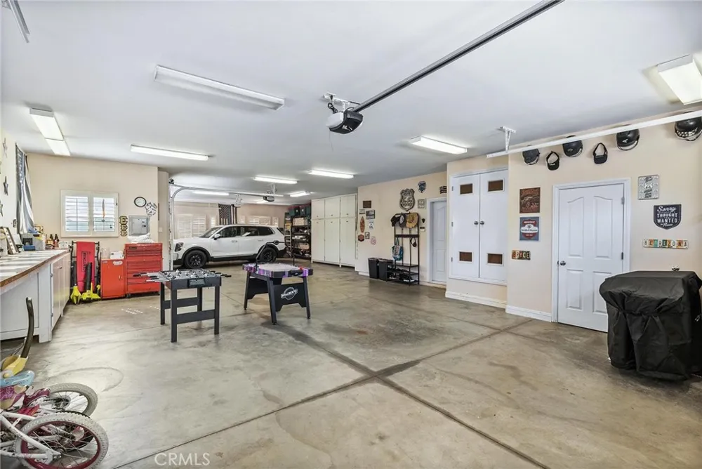 37420 Wildwood View Yucaipa, CA 92399