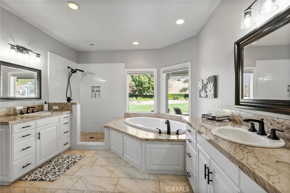 37420 Wildwood View Yucaipa, CA 92399