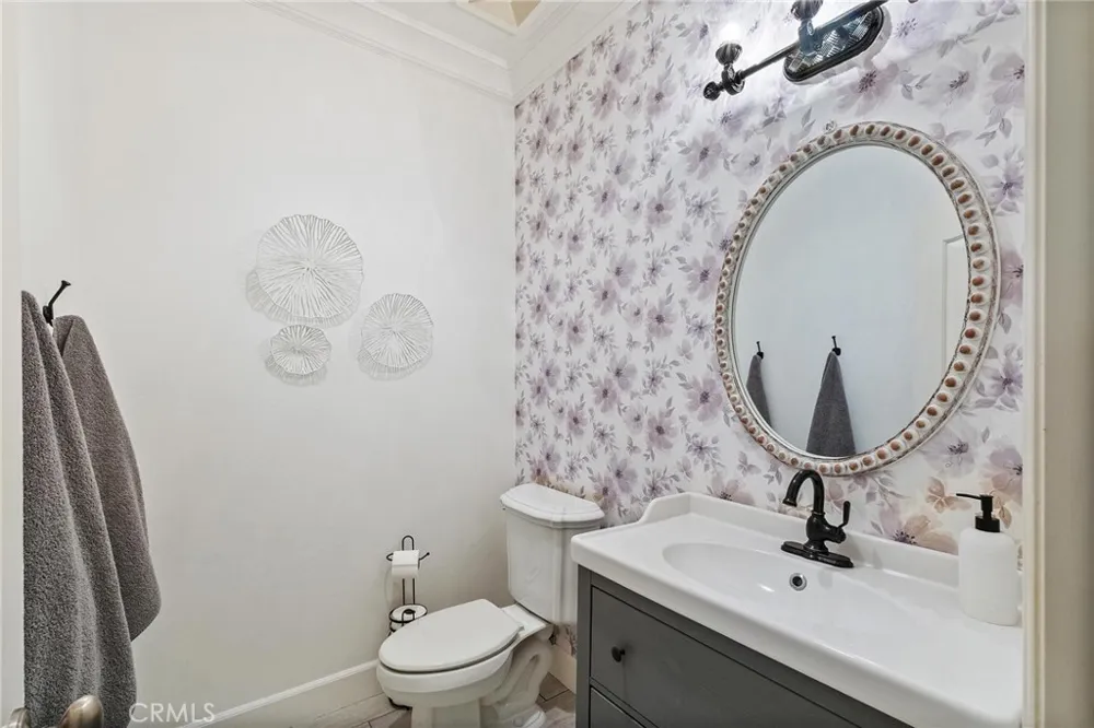 37420 Wildwood View Yucaipa, CA 92399