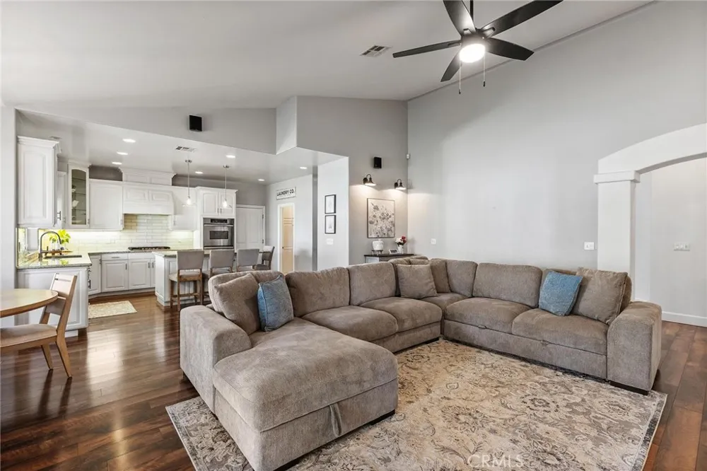 37420 Wildwood View Yucaipa, CA 92399