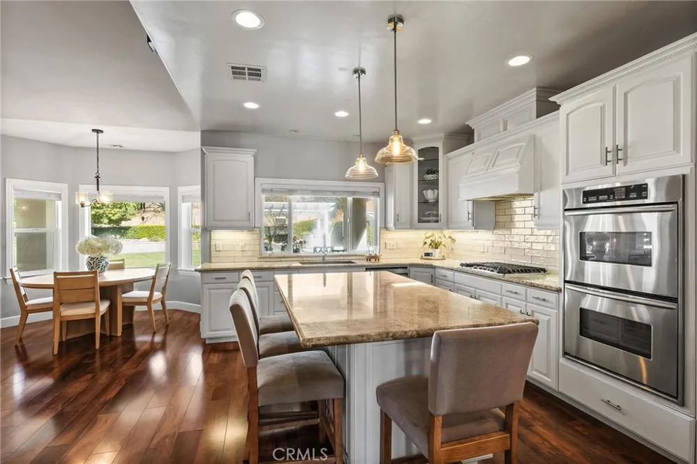 37420 Wildwood View Yucaipa, CA 92399