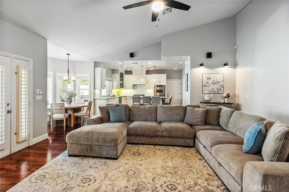 37420 Wildwood View Yucaipa, CA 92399