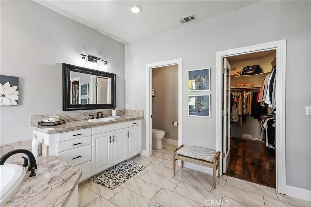 37420 Wildwood View Yucaipa, CA 92399