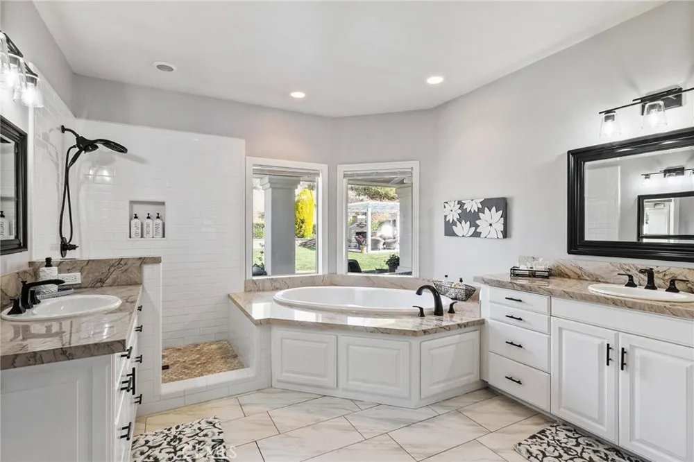 37420 Wildwood View Yucaipa, CA 92399