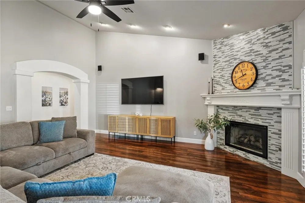 37420 Wildwood View Yucaipa, CA 92399