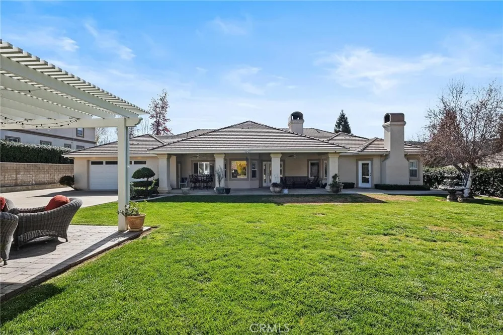 37420 Wildwood View Yucaipa, CA 92399