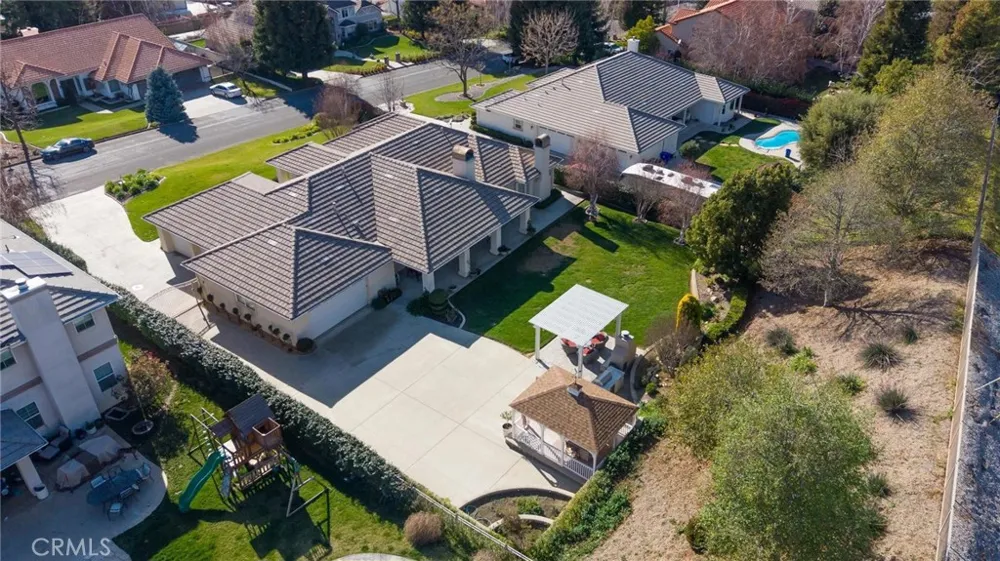 37420 Wildwood View Yucaipa, CA 92399