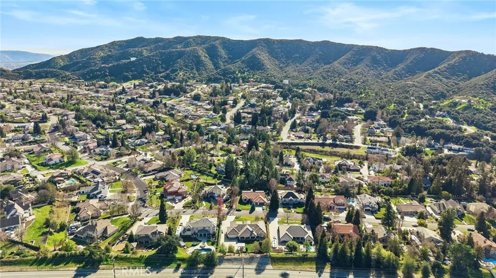 37420 Wildwood View Yucaipa, CA 92399