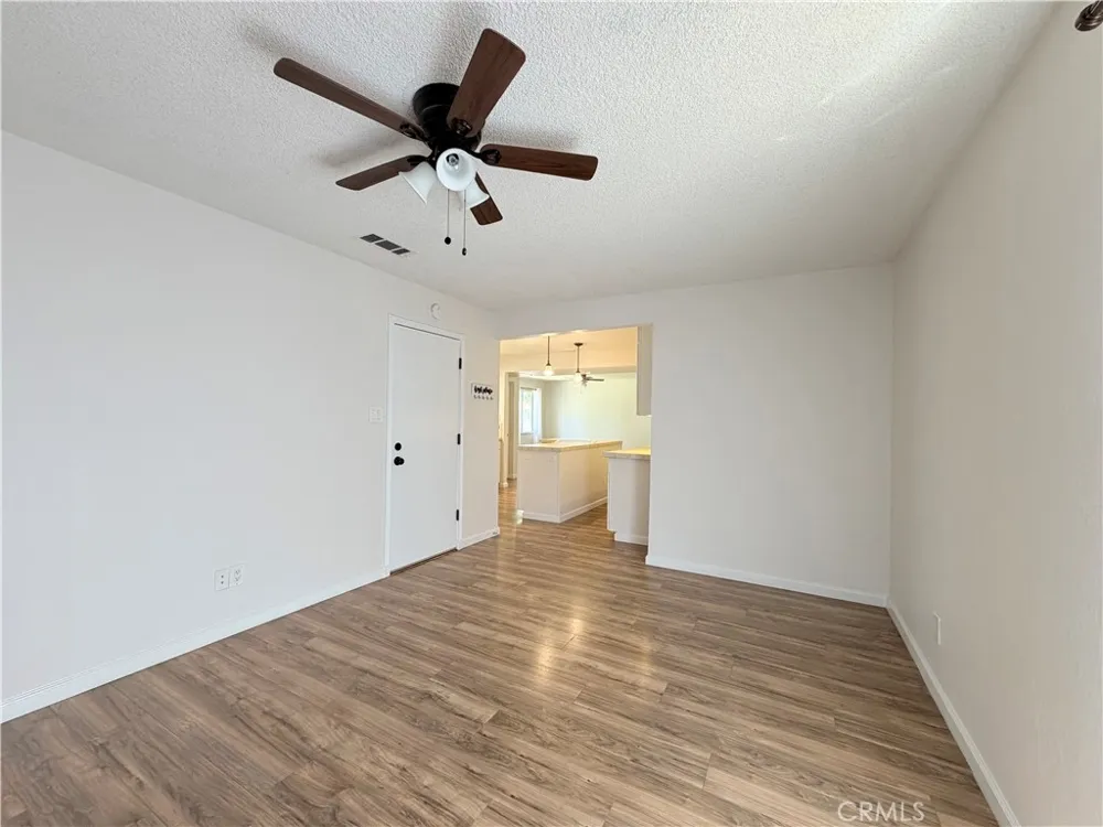 1833 W Pico Fresno, CA 93705