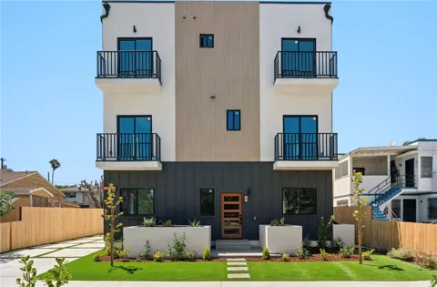 2637 S Garth #5