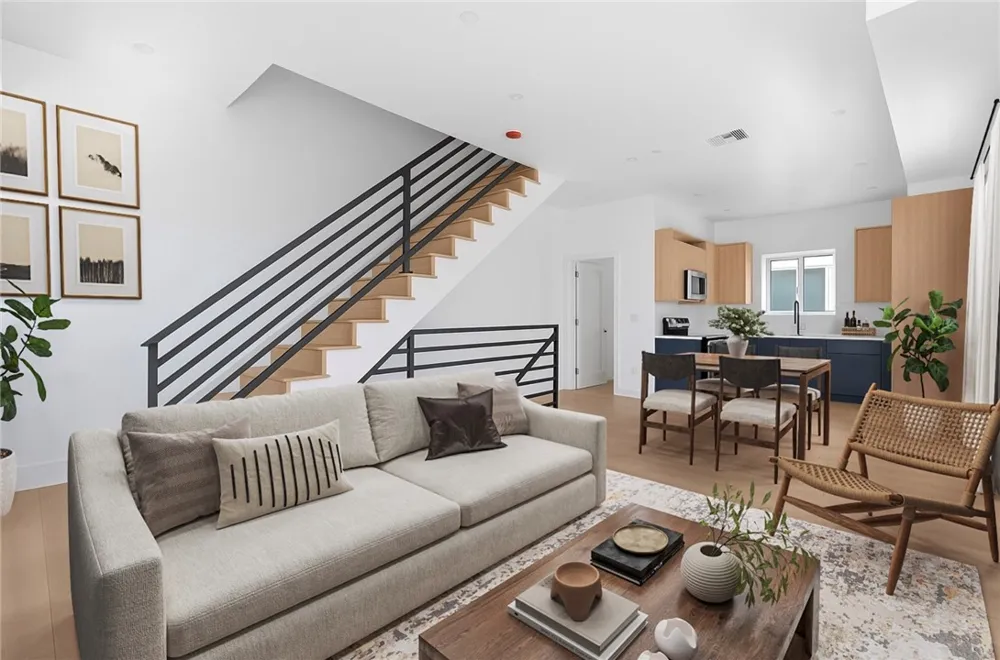 2637 S Garth #5 Los Angeles, CA 90034