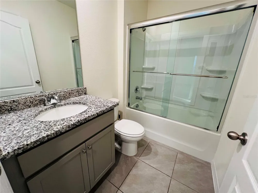 2642 ANGEL FALLS DR Davenport, FL 33837