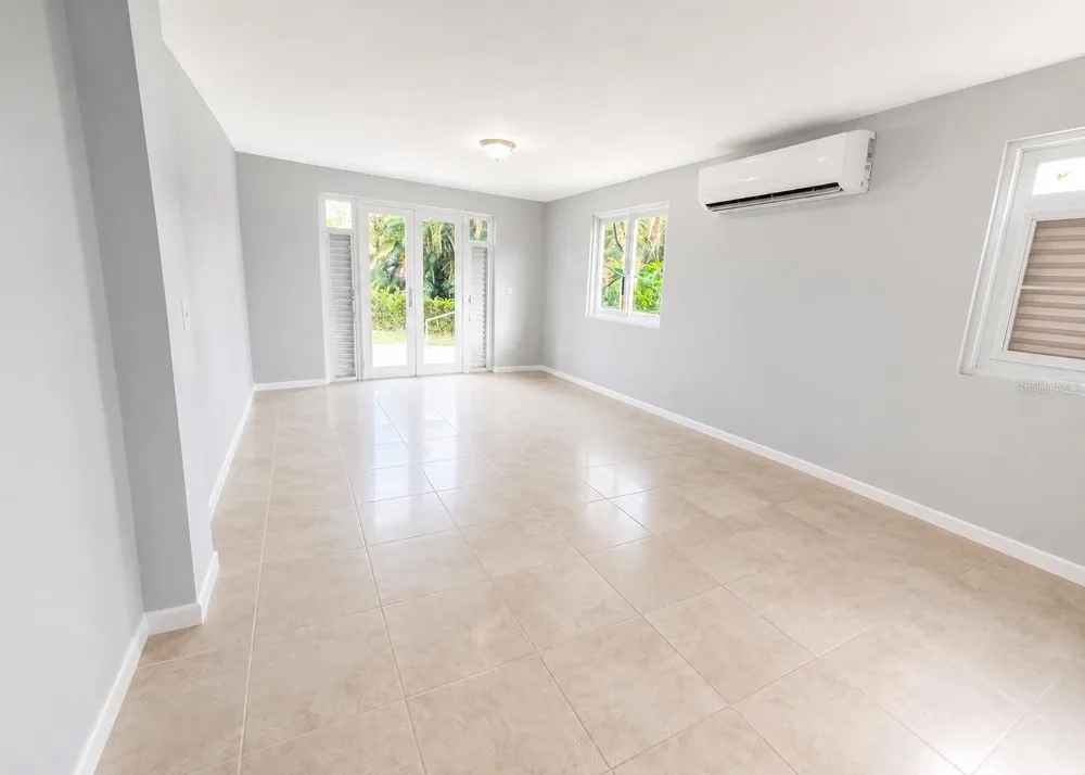 CARR 7787 SECTOR VALLE VERDE #SOLAR 2 Cidra, PR 00739