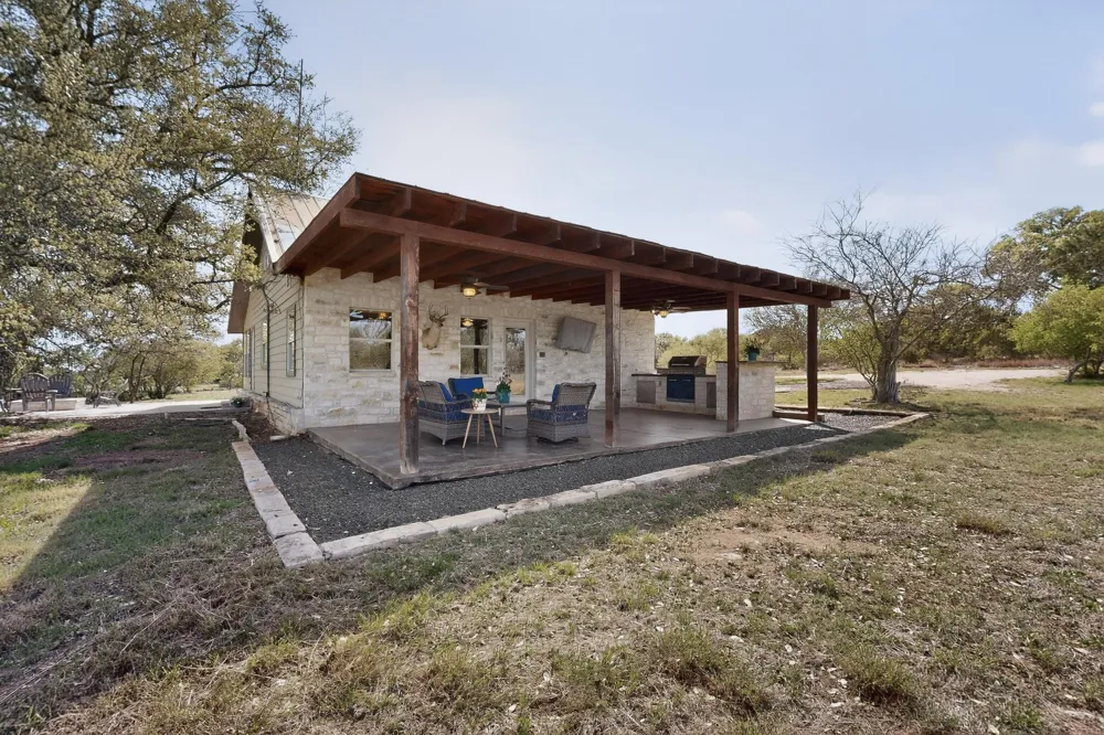 1619 Althaus Ranch Road Johnson City, TX 78636