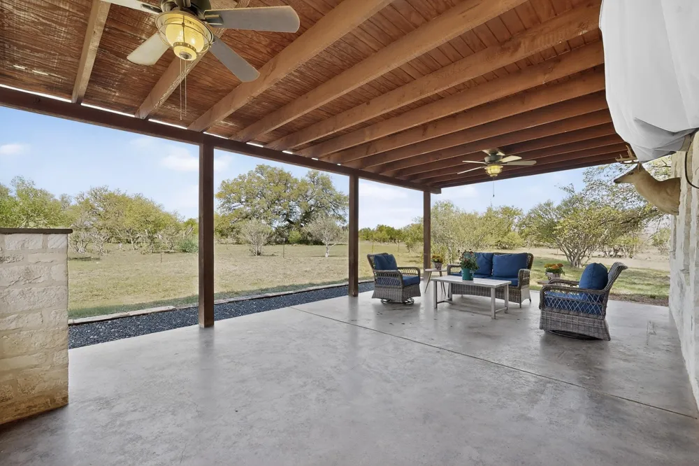 1619 Althaus Ranch Road Johnson City, TX 78636